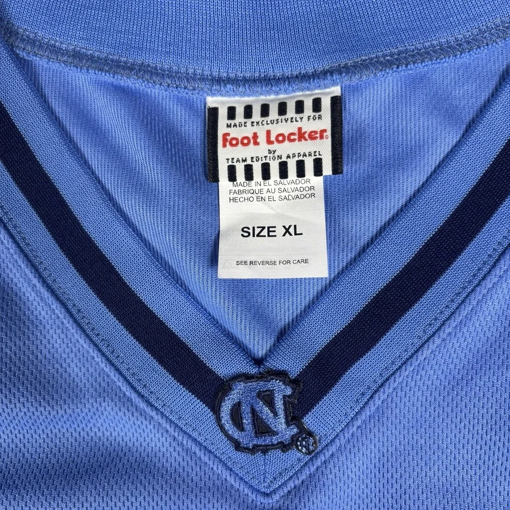 North Carolina Tar Heels Jersey Mens XL Blue #01 Foot Locker NCAA Basketball